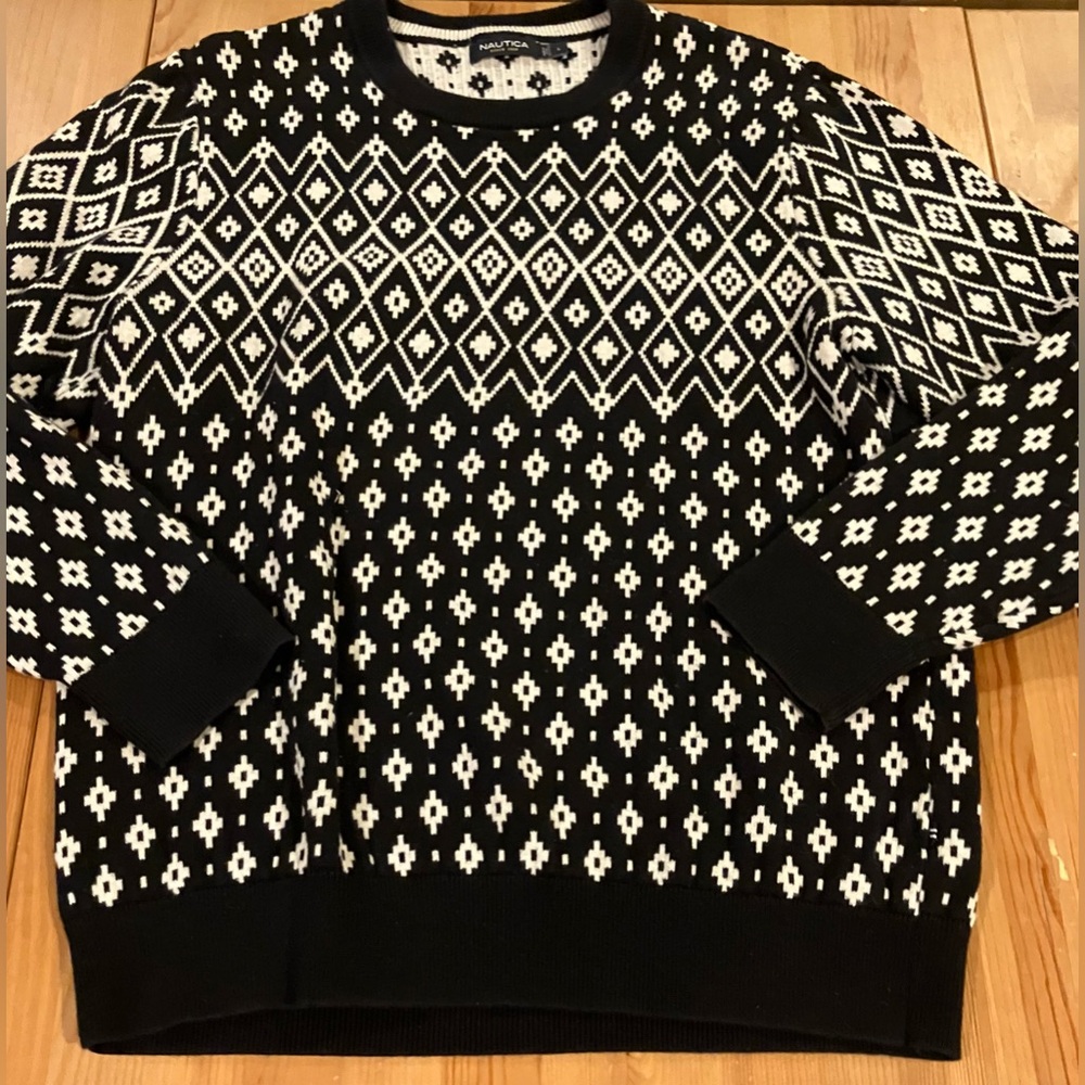 EUC Nautica Black and White Geometric Crewneck Sweater Cotton Size Large